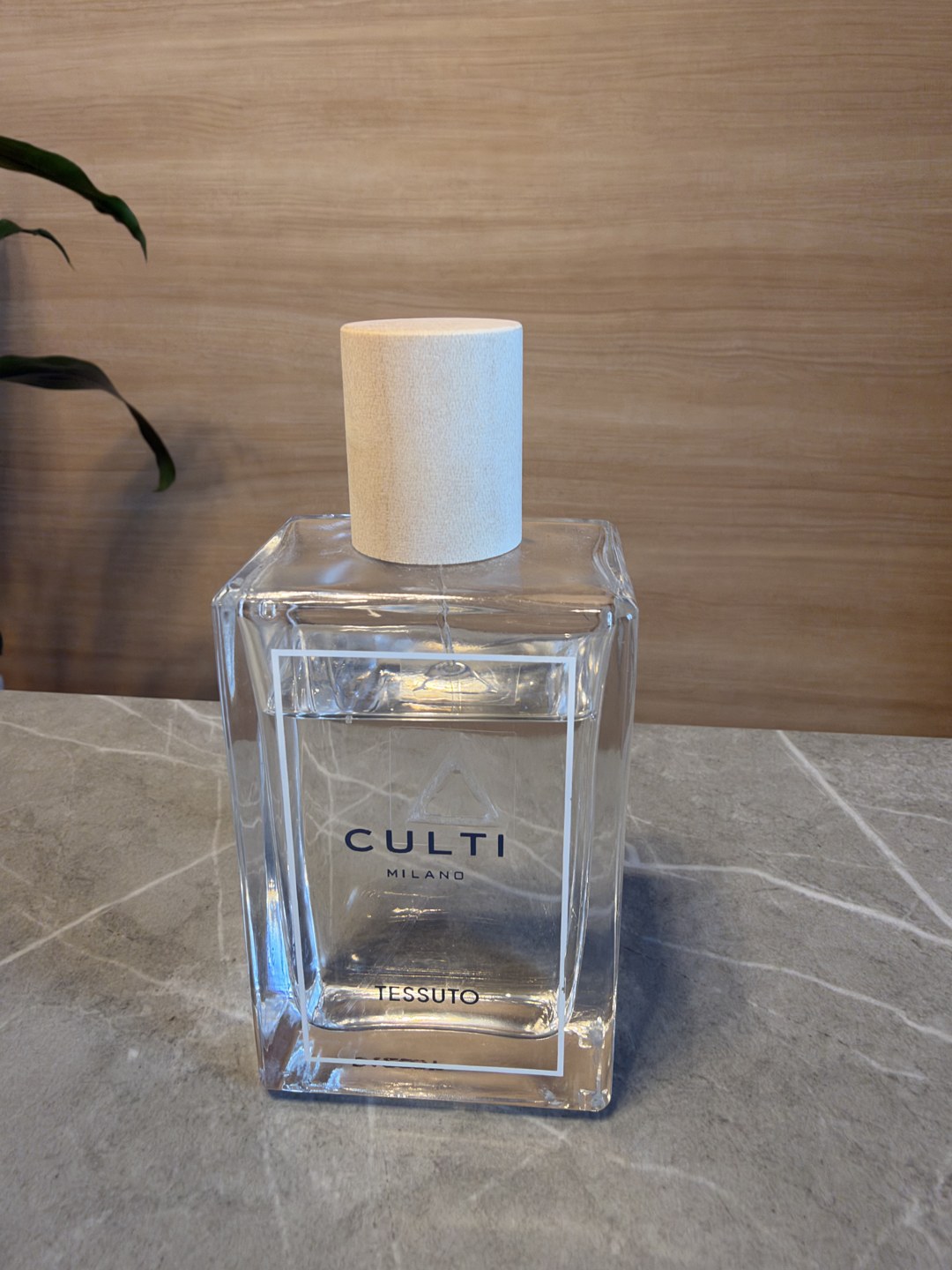 しょうへいが使用しているCULTI TESSUTOのルームスプレー100ml